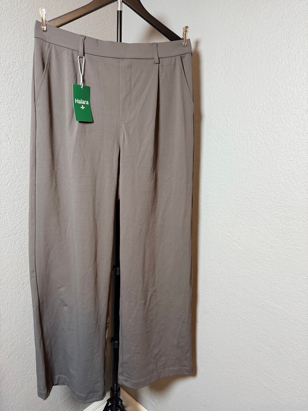 NWT Halara Wide Leg Tall Pants Size Large Taupe Stretch Pull-On Career Casual